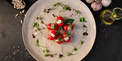 laegernstuebli_rezepte_veganermozzarella_runderteller laegernstuebli_rezepte_veganermozzarella_runderteller